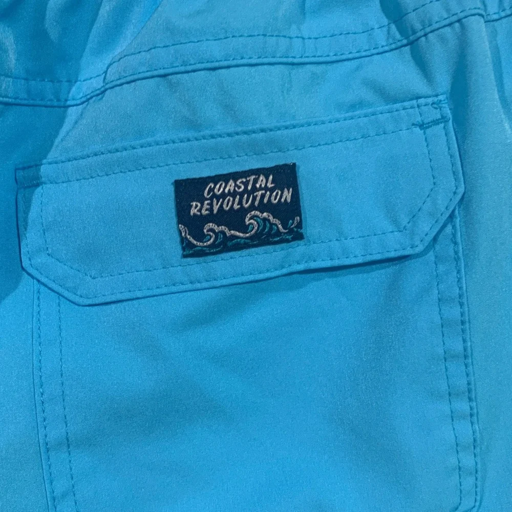 Coastal Revolution Mens‎ Swim Trunks Sky Blue Mesh Lined Board Shorts Size L
